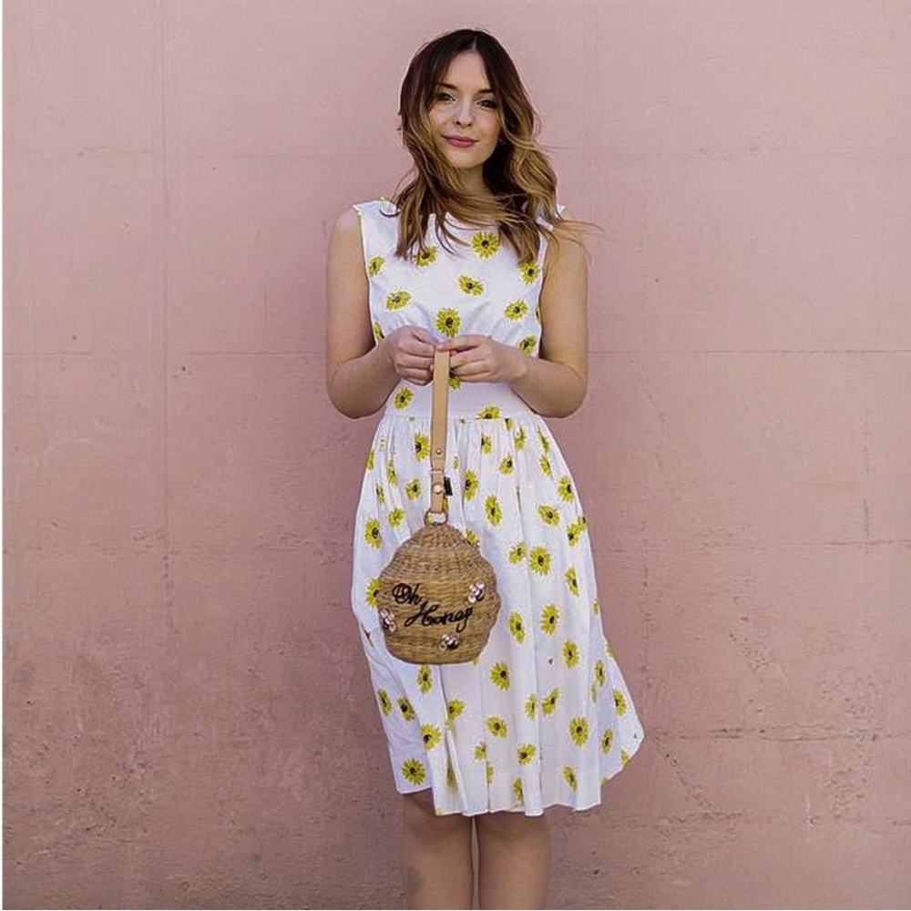 Kate Spade Daisy Dot Lyric Dress Sleeveless Fit and Flare Pockets White Floral 4